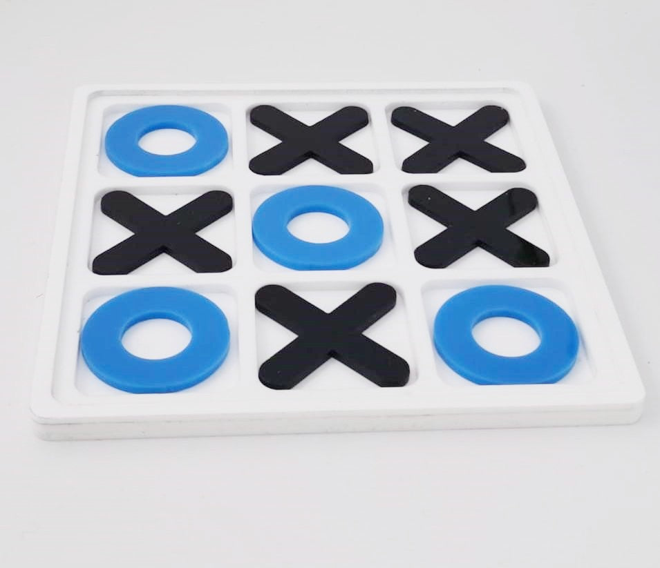 Bluepcb TIC TAC TOE