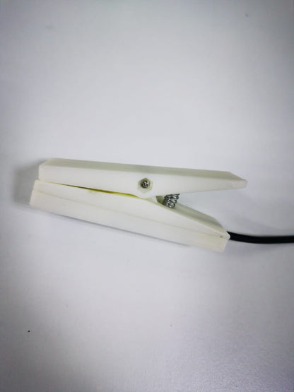 3d printed clip for  MAX30100 PuLse sensor